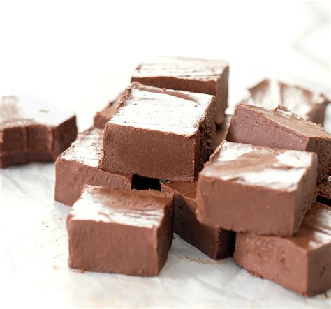 2-ingredient-easy-chocolate-fudge-kirbies-cravings image