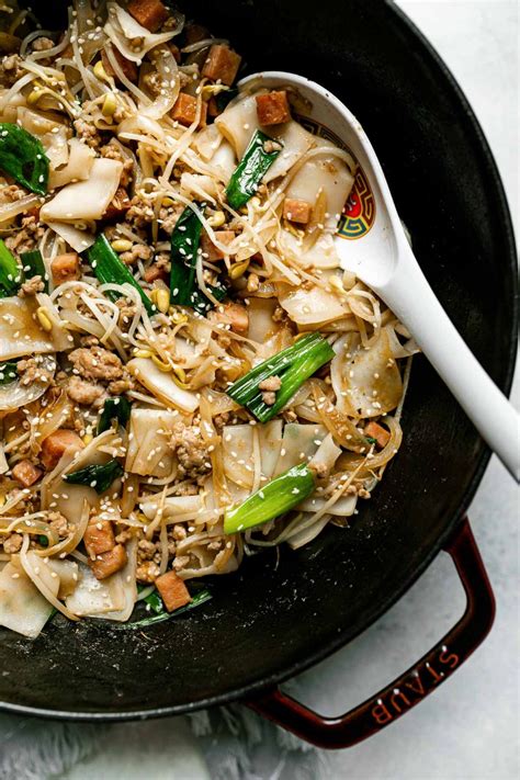 hawaiian-style-pork-chow-fun-plays-well-with-butter image