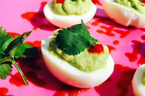deviled-eggs-with-a-kick-food-nutrition-magazine image