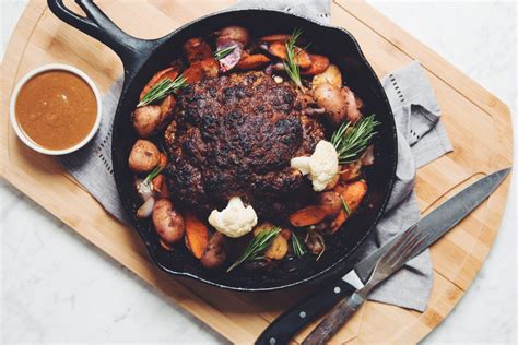 whole-roasted-cauliflower-skillet-hot-for-food-by image