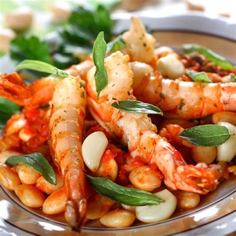 broiled-garlic-shrimp-with-white-beans-my-edible-food image