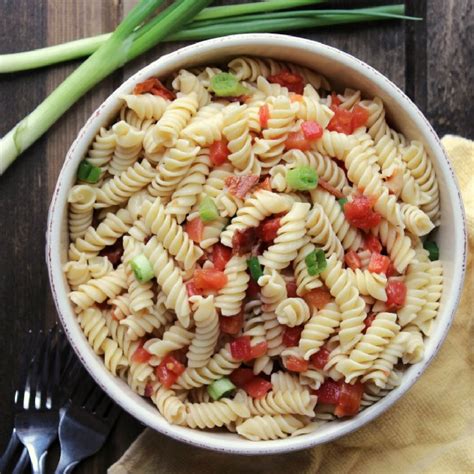 4-ingredient-pasta-salad-baking-with-mom image