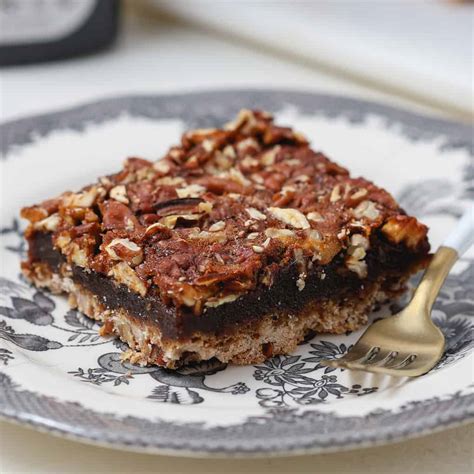 gluten-free-pecan-pie-bars-with-date-syrup-the-salty image