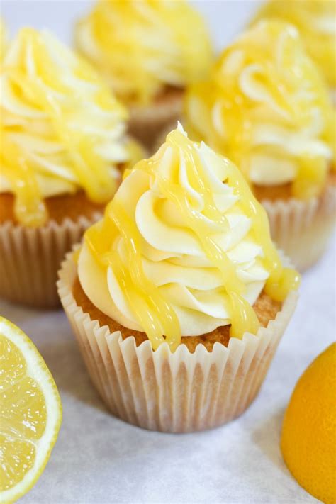 lemon-drizzle-cupcakes-an-easy-zingy-moist-little image