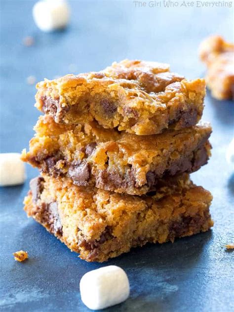 marshmallow-blondies-the-girl-who-ate-everything image