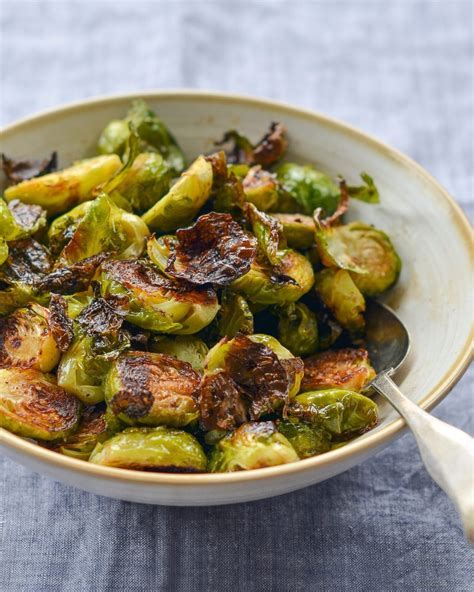 roasted-brussels-sprouts-with-balsamic-vinegar-and-honey image