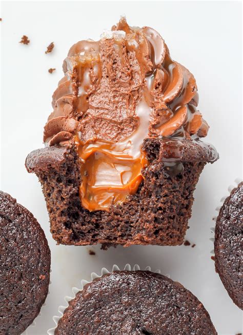 dulce-de-leche-chocolate-cupcakes-baker image