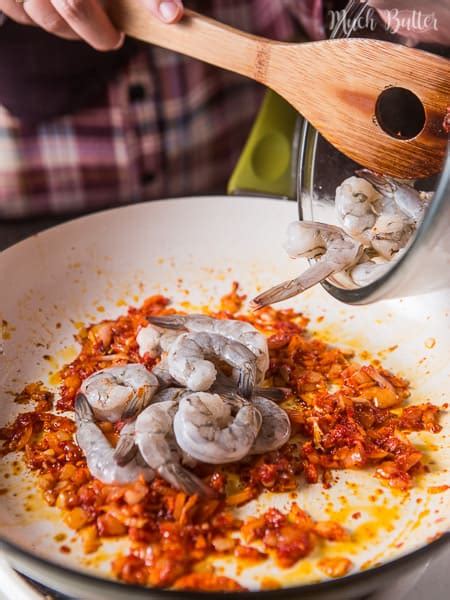tomato-shrimp-spaghetti-pasta-quick-lunch-and image