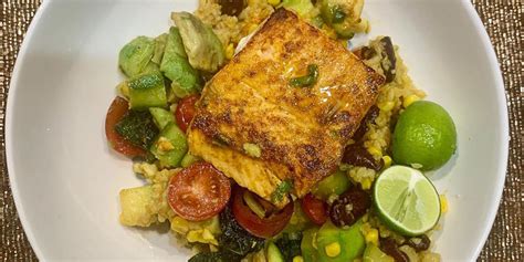 seared-red-snapper-with-summer-succotash image