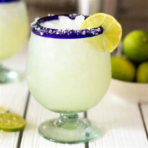 large-batch-margarita-pitchers-recipe-for-14-people image