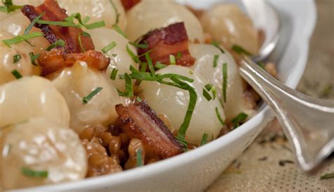 creamed-pearl-onions-and-farro-with-bacon-farro image