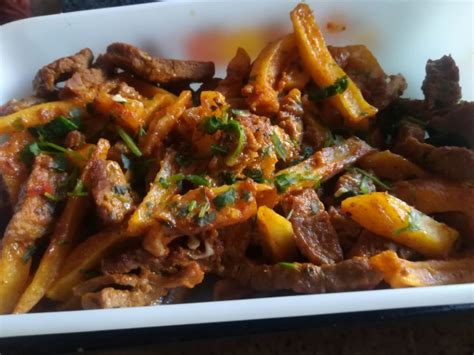 saucy-steak-strips-and-chips-recipe-by-naseema-khan image