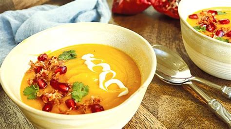 butternut-squash-soup-with-crisp-pancetta-the-fancy image