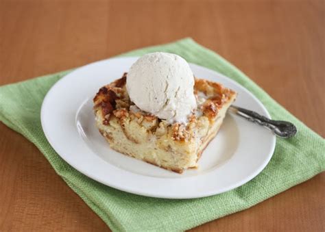 easy-hawaiian-bread-pudding-kirbies-cravings image