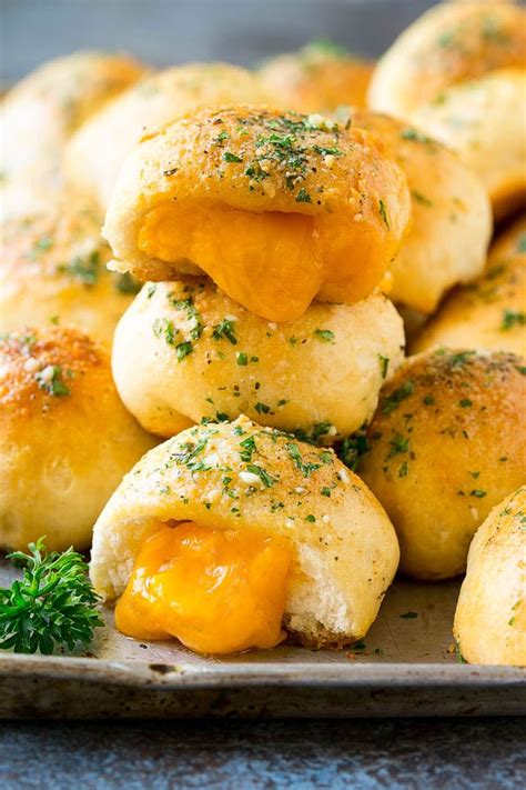 cheese-bombs-with-garlic-butter-dinner-at-the-zoo image