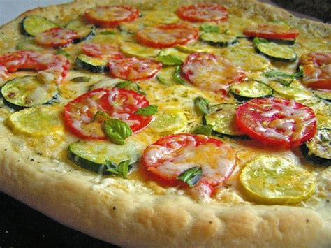garden-pizza-butter-with-a-side-of-bread image