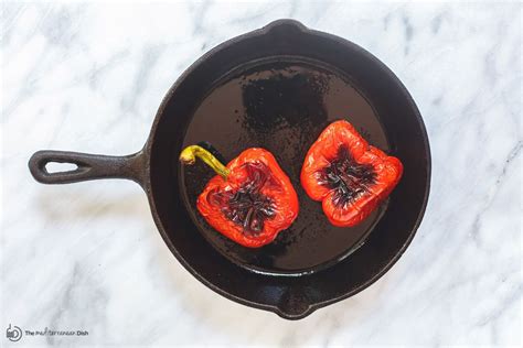muhammara-recipe-roasted-red-pepper-dip-the image