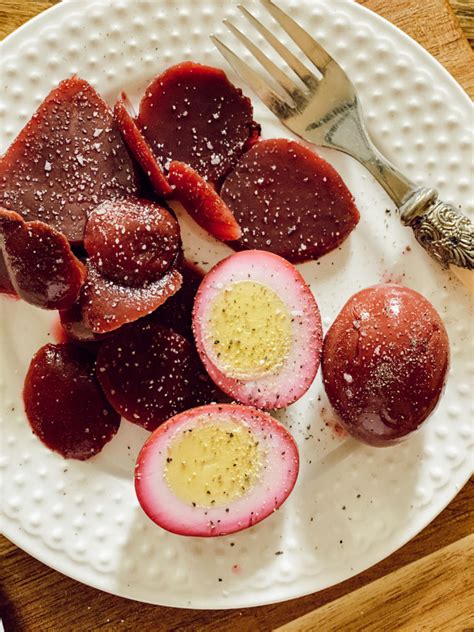 the-best-pickled-eggs-and-beets-deb-and-danelle image