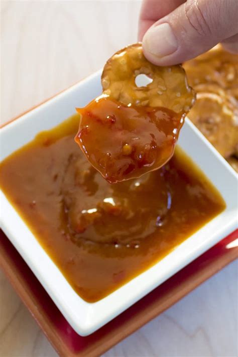 sweet-and-spicy-honey-mustard-pretzel-dip-chili image