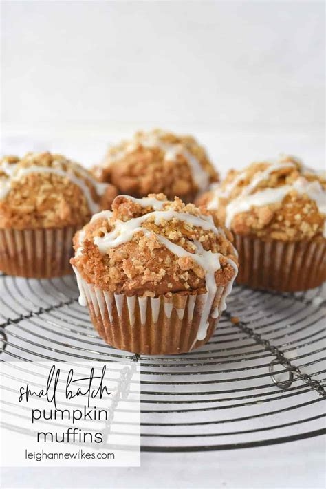 easy-small-batch-pumpkin-muffins-recipe-by-leigh image