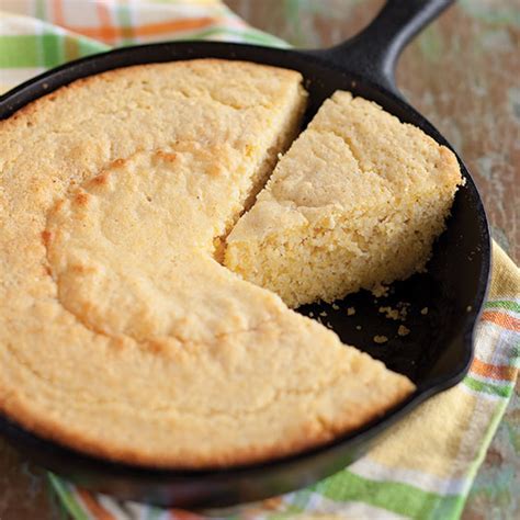 old-fashioned-cornbread-recipe-cooking-with image
