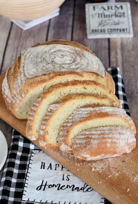 crusty-semolina-bread-baking-sense image