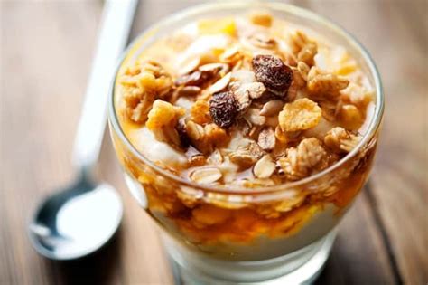 easy-healthy-apple-yogurt-bowl-parfait-simple image