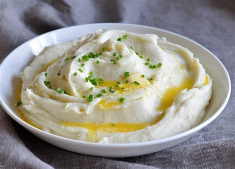 creamy-make-ahead-mashed-potatoes-once-upon-a image
