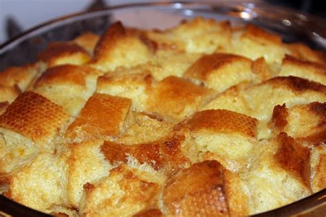 bread-pudding-with-bourbon-sauce-microwave image
