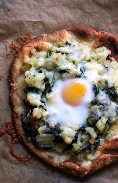 breakfast-pizza-with-hash-browns-spinach-and-eggs image