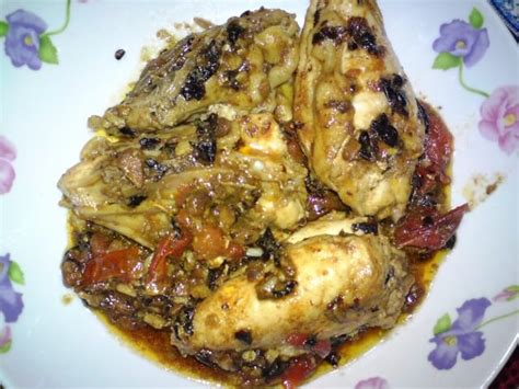 stir-fried-chicken-and-tomatoes-with-black-beans image