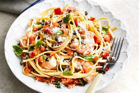 linguine-and-shrimp-with-sauce-vierge-food-wine image