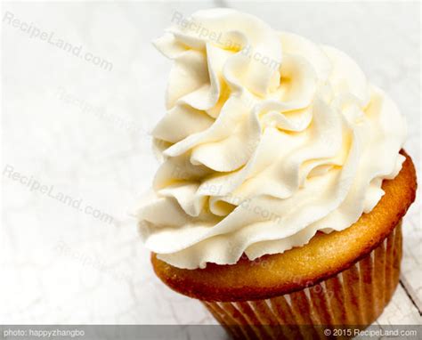 buttery-and-moist-white-cupcakes image