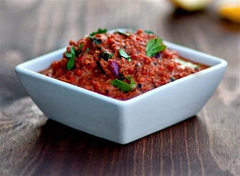 oliveme-cos-roasted-red-pepper-pomegranate image