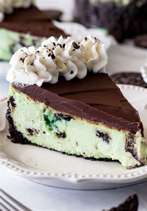 mint-oreo-cheesecake-the-recipe-critic image