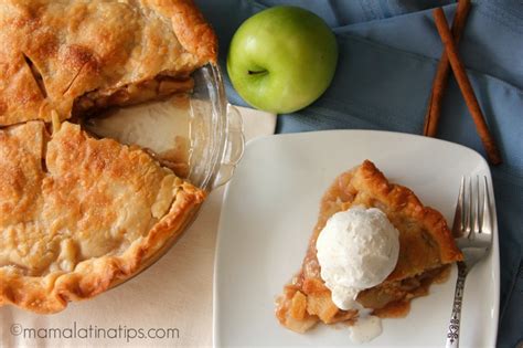 apple-ginger-pie-a-blissful-balance-of-tart-and-sweet image