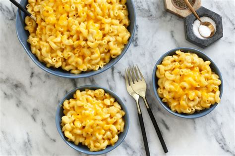 30-family-pleasing-macaroni-and-cheese image