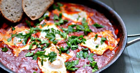 shakshuka-the-perfect-meal-for-any-time-of-day-chabad image