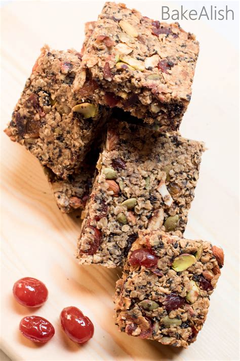 fruit-and-nut-granola-bars-easy-to-make image
