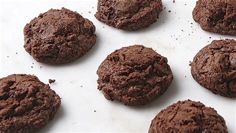 mudslide-cookies-recipe-finecooking image