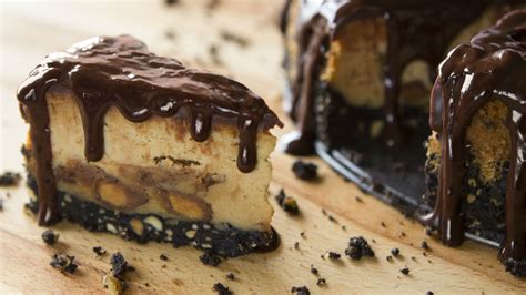31-drool-worthy-cheesecake-recipes-for-shavuot-the image