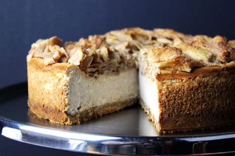 delicious-sopapilla-cheesecake-with-cinnamon image