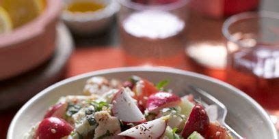 lebanese-radish-fattoush-salad-salad-recipse-red image
