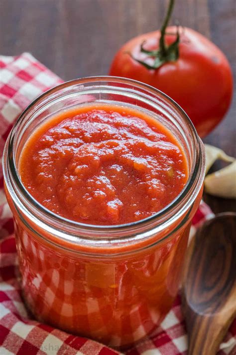homemade-pizza-sauce-5-minute image