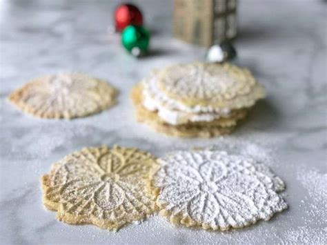 classic-italian-pizzelle-recipe-crafting-a-family-dinner image