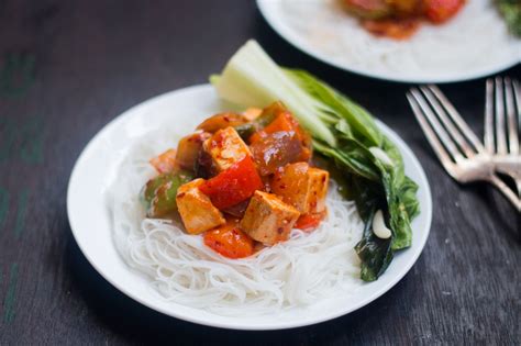 tofu-stir-fry-curry-recipe-archanas-kitchen image