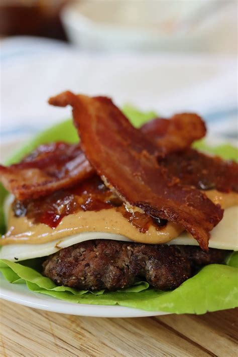 peanut-butter-burger-with-bacon-video-seeking image