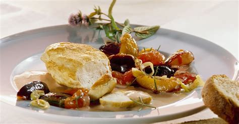 chicken-breast-with-plum-sauce-recipe-eat-smarter-usa image