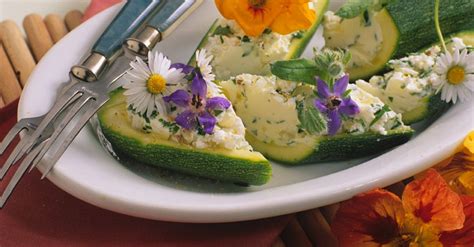 zucchini-stuffed-with-cream-cheese-recipe-eat image