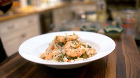 shrimp-salad-with-cannellini-beans-nick-stellino image